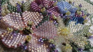 6. 3-Dimensional Bead Embroidery Techniques: Left Handed